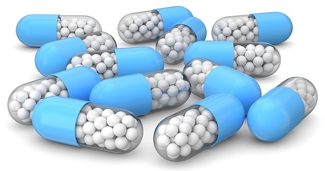 pill-2929698_640 pill-2929698_640